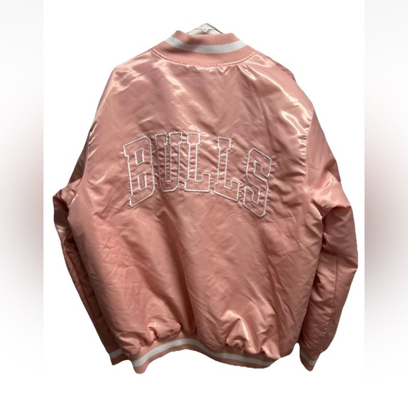 Starter Chicago Bulls Jacket Pink Satin NBA Bomber - Picture 2 of 7